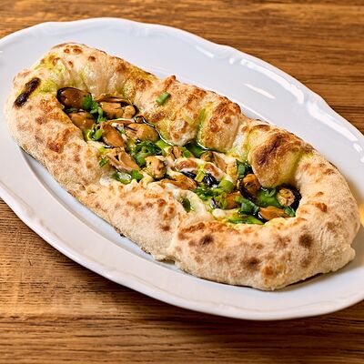 Лепешка с мидиямив Кафе Итальянцы по цене 470 ₽