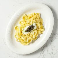Тальятелле со страчателлой, трюфельной сальсой и шалфеемв Волгоречье