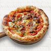 Пицца с говядиной и хурмой Премиум тесто в Перчини по цене 638