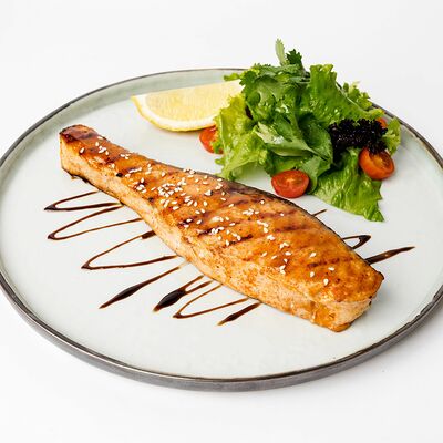 Стейк из семги в азиатском стиле в Tez Cook по цене 4500 ₸
