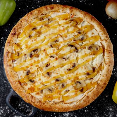 Пицца Жамбон 38 см в Hot Pizza по цене 1400 ₽