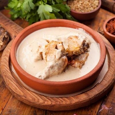 Цыпленок по-чкмерски в Чача по цене 790 ₽