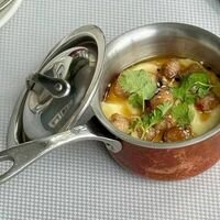 Картофельное пюре с хрустящим костным мозгом в Le grill