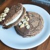 Whoopie Cookie Сникерс в Kitchen coffee & donuts по цене 275