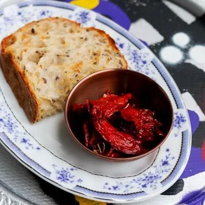 Наши вяленые томаты и тартин в Цех по цене 340 ₽