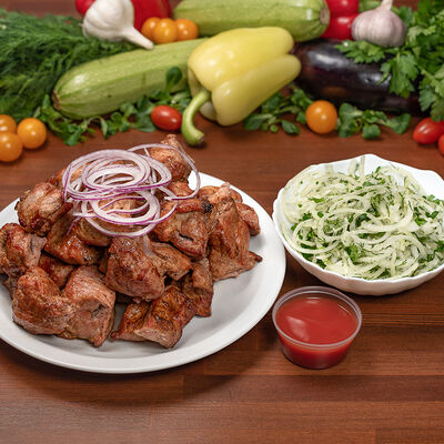 Шашлык из свинины килограммовый в Шашлычкофф по цене 1749