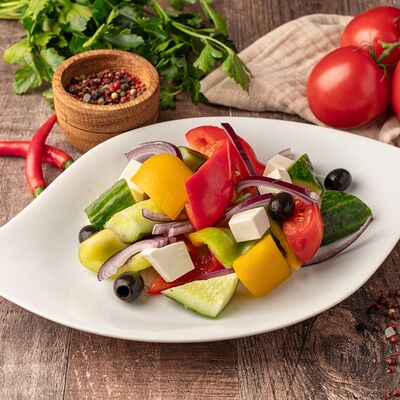 Салат Греческийв Вкус Востока по цене 499 ₽