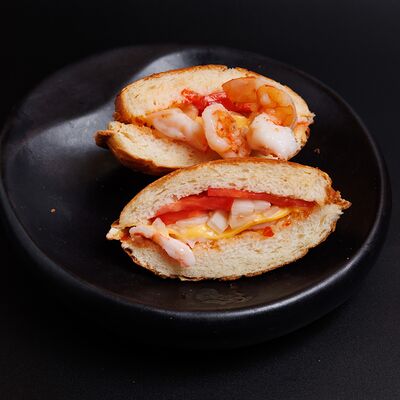 НЛО-ШримпБургер в Пудл Нудл по цене 520 ₽