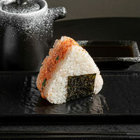 Онигири с лососем в Качуко