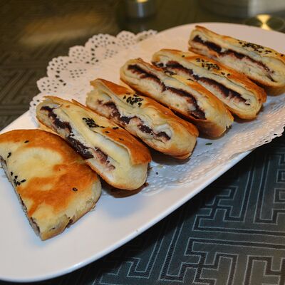 Лепешки со сладкой бобовой пастой в Тан чао по цене 10 р.