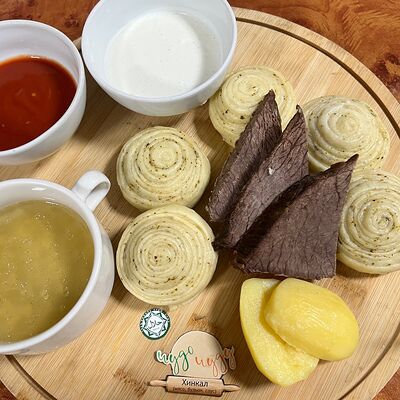 Слоеный хинкал с говядиной в Чудочуду по цене 850 ₽