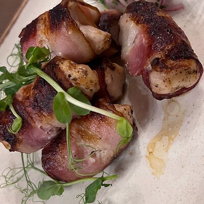 Индейка в беконе в Старый город по цене 500