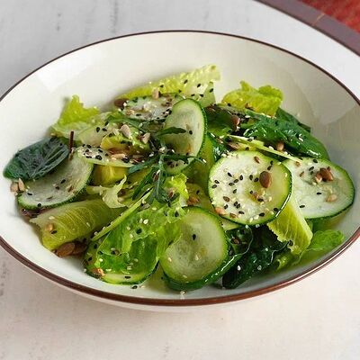 Зеленый салат с авокадо в Лицей по цене 850 ₽