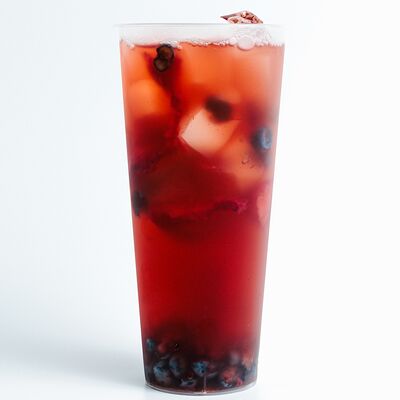 Голубика & клубникав GG tea по цене 490 ₽