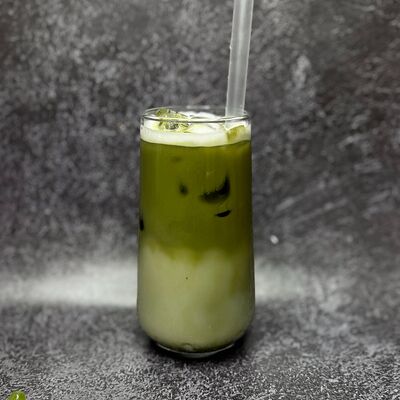 Bubble tea матча-ваниль в Поющий Лосось по цене 350 ₽