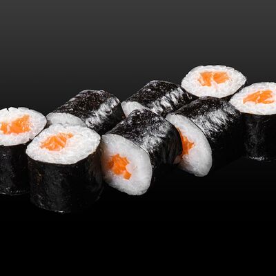 Ролл с лососем в Sushi & More по цене 210 ₽