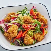Салат с курицей в OmNomNom