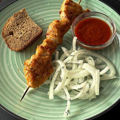 Шашлык из куриной грудкив Мадо - Душа Грузии по цене 839 ₽