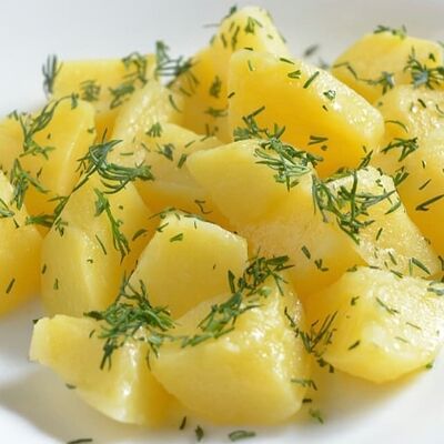 Картофель отварной с маслом в Акватория по цене 195 ₽