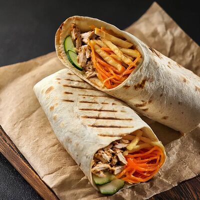 Шаурма в обычном лаваше в Студенческий рай по цене 350 ₽