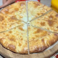 Пирог с сыром и зеленью в Зизифора — грузинская кухня
