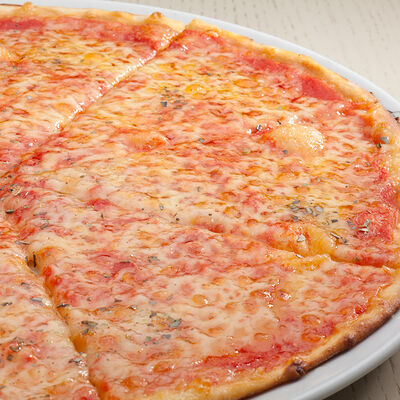 Пицца Маргарита 33 см в Il Canto по цене 880 ₽