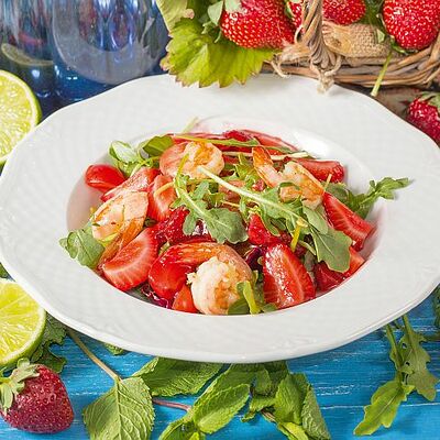 Креветки и ягодки в Мушмула по цене 499