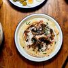 Хумус с грибами в Taam Hummus Bar по цене 440