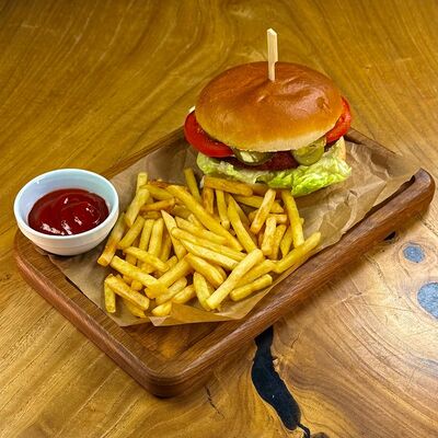 Бургер куриный Pandora в Pandora по цене 840 ₽