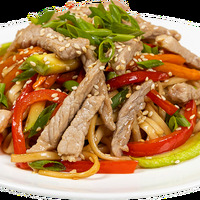 Вок со свининой и овощами в соусе терияки (лапша пшеничная) в Шестая Часть Суши