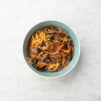 Лапша с говядиной в устричном соусе в OMO Korean Food