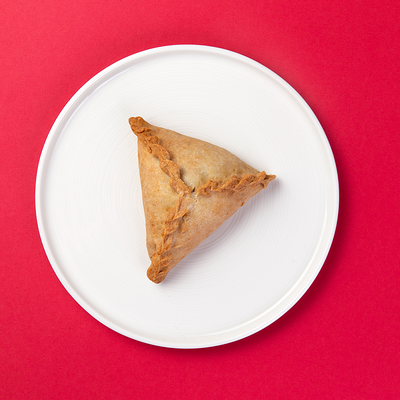 Треугольник с говядиной в Handy Place по цене 95 ₽