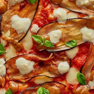 С баклажаном в Camorra Isola Grande по цене 800 ₽