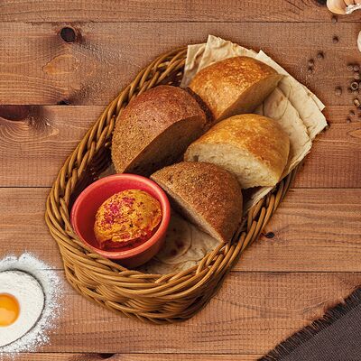 Хлебная корзина в Деда хинкали по цене 480 ₽