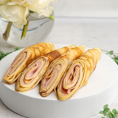 Блинчик с ветчиной и сыром в KanapeFest по цене 1450 ₽