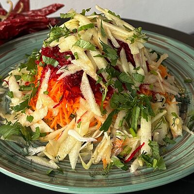 Витаминный салатв Мадо - Душа Грузии по цене 599 ₽