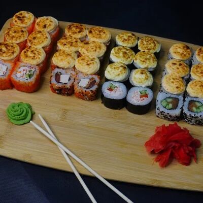 Запеченный сет в Yo! Sushi по цене 2050 ₽