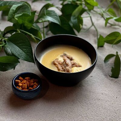 Детский сырный крем-суп, куриная грудка, гренки в Offshore по цене 280 ₽