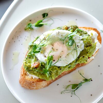 Авокадо-тост в Karma по цене 663 ₽