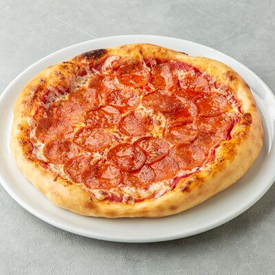 Пеперони 30 см в МОСТ бистро по цене 790 ₽