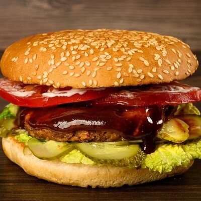 Бургер с говяжьей котлетой в Шаурма 59 по цене 489 ₽