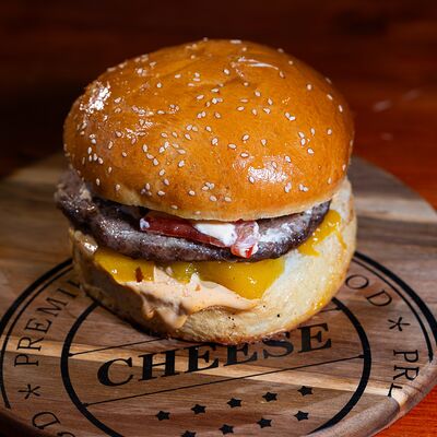 Говядина с манго в CHEF BURGER по цене 550 ₽