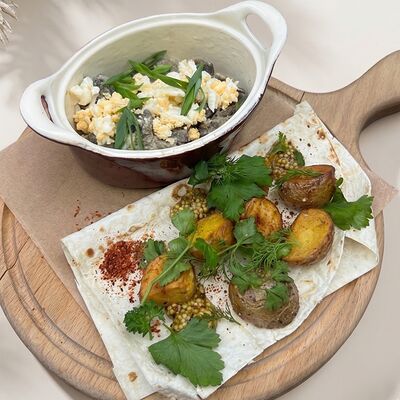 Печенка по-малайски в Мамино по цене 550 ₽