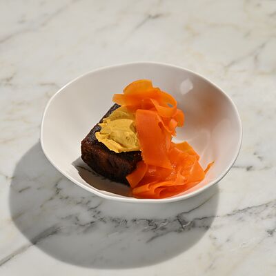 Брауни и ганаш из моркови в 12 kitchen & wine по цене 520 ₽