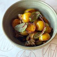 Картофель жаренный с грибами в Кафе Май