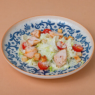 Цезаридзе с цыпленком в Хочу пури по цене 690 ₽