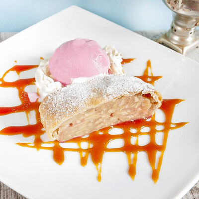 Штрудель яблочный в На абордаж по цене 270 ₽