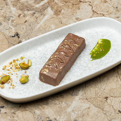 Дубайский шоколад (батончик) в Чизерия Восточный по цене 500 ₽