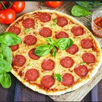 Пицца Пеперони в Жара