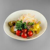 Тарелка солений в 1st Gallery Kitchen Atlantis